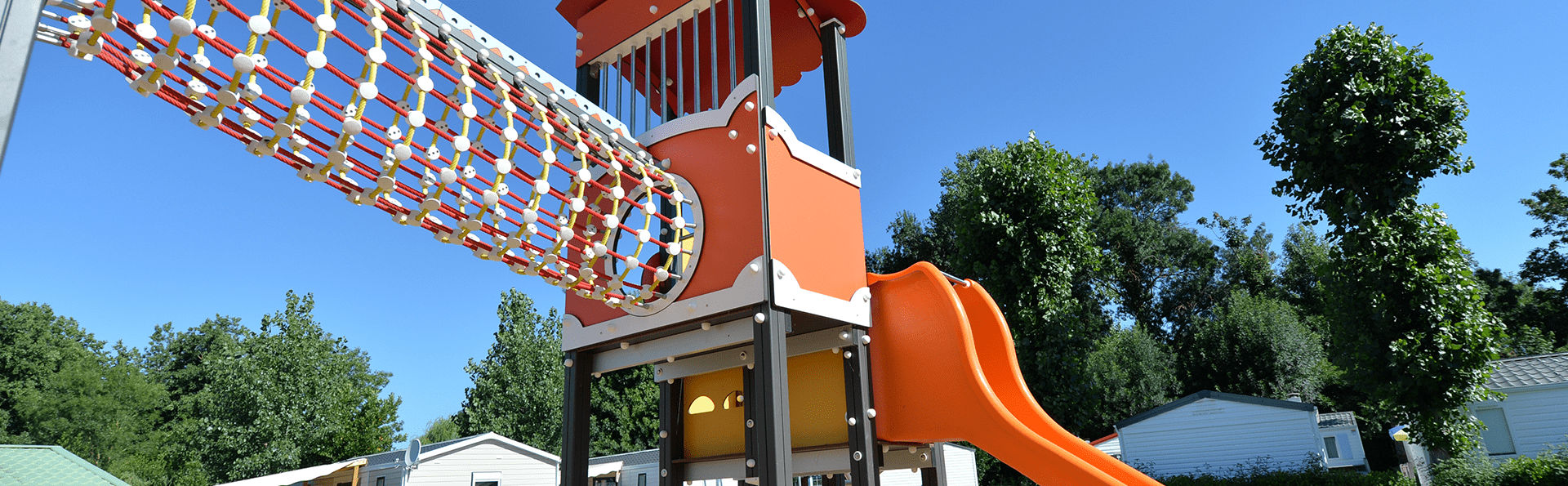 Camping Moncalm Vendée Jeux Enfants - camping-apv.com